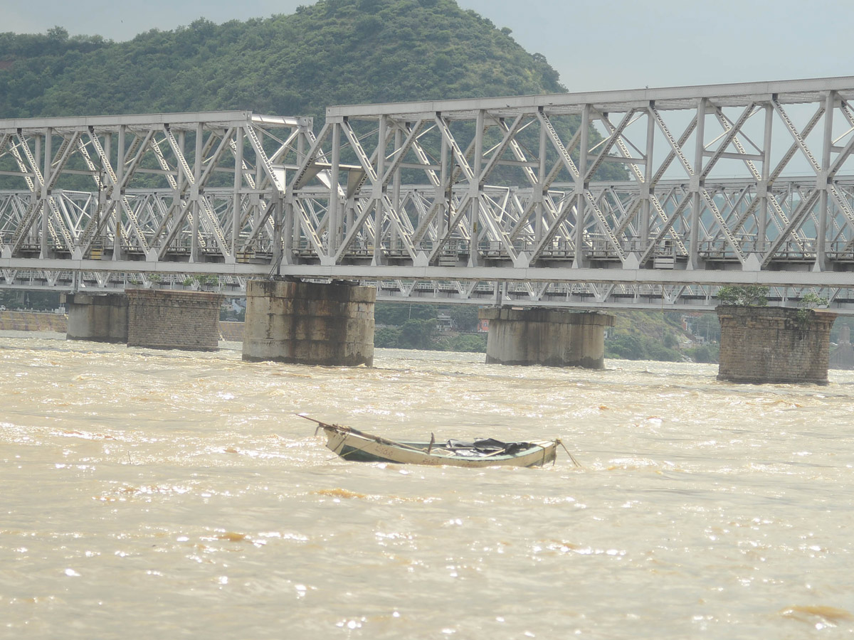 Heavy Waterfall in Krishna River Photo Gallery - Sakshi11