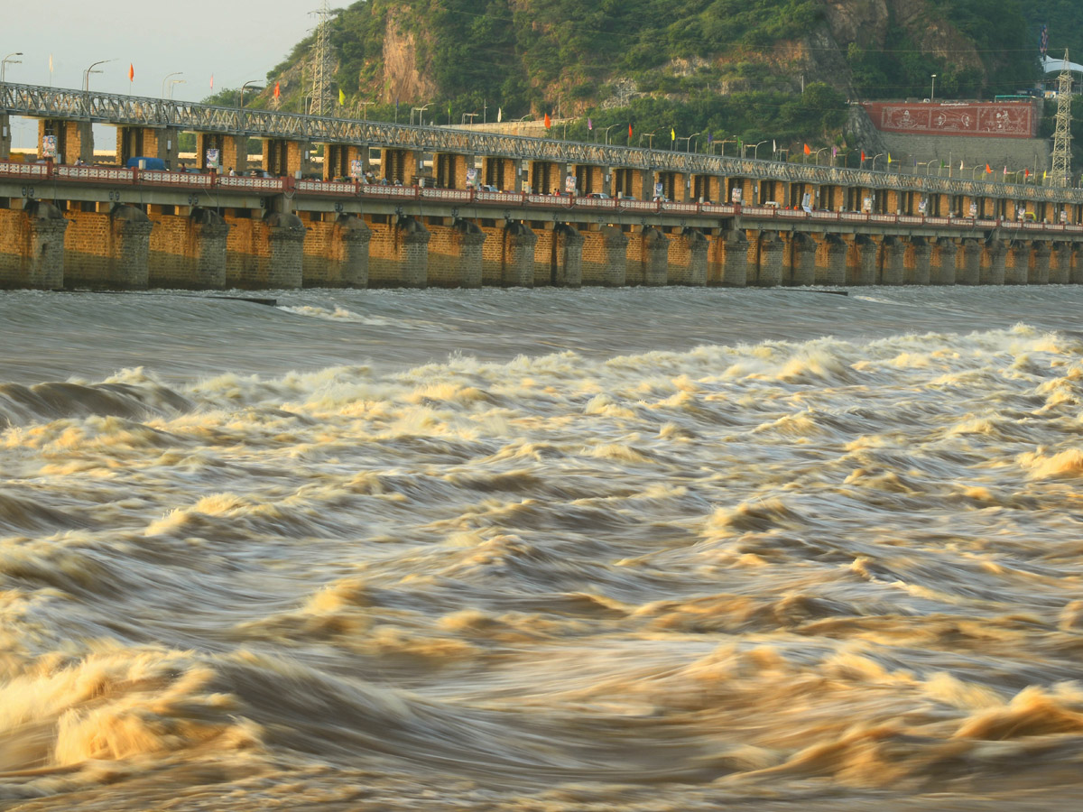 Heavy Waterfall in Krishna River Photo Gallery - Sakshi19