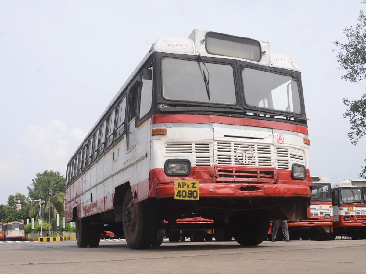  APSRTC bus services to start from tomorrow in Andhra pradesh Photo Gallery - Sakshi4