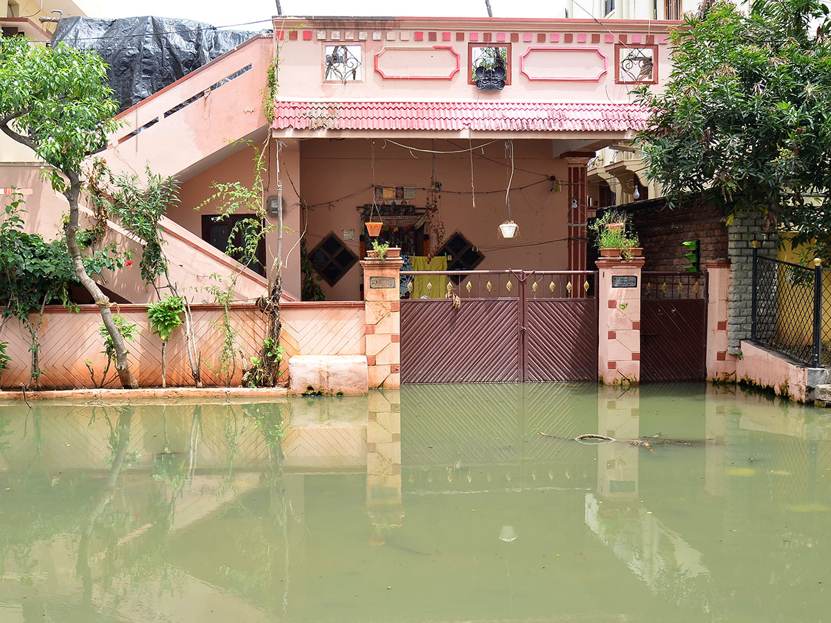 Heavy Rains in Hyderabad Photos - Sakshi26