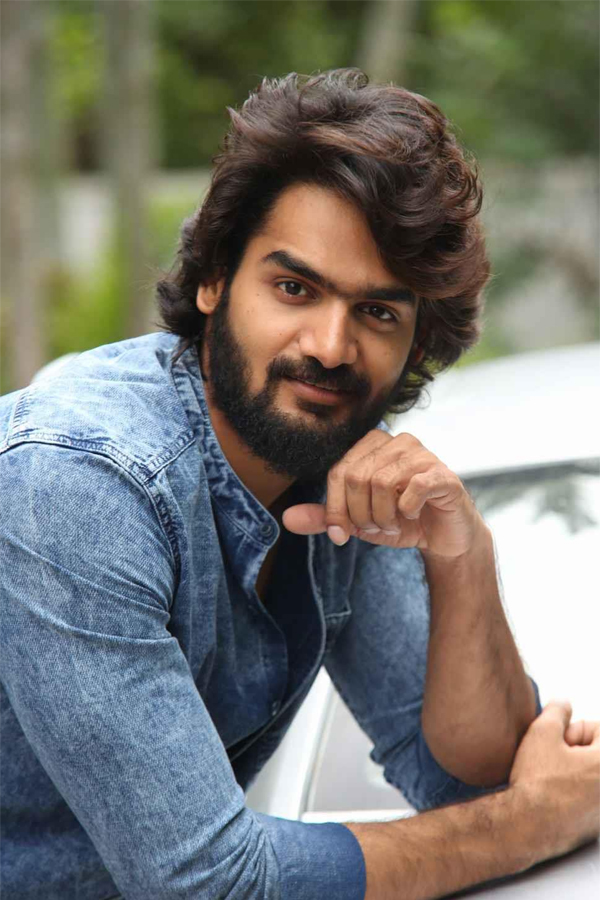 hero kartikeya photos - Sakshi7