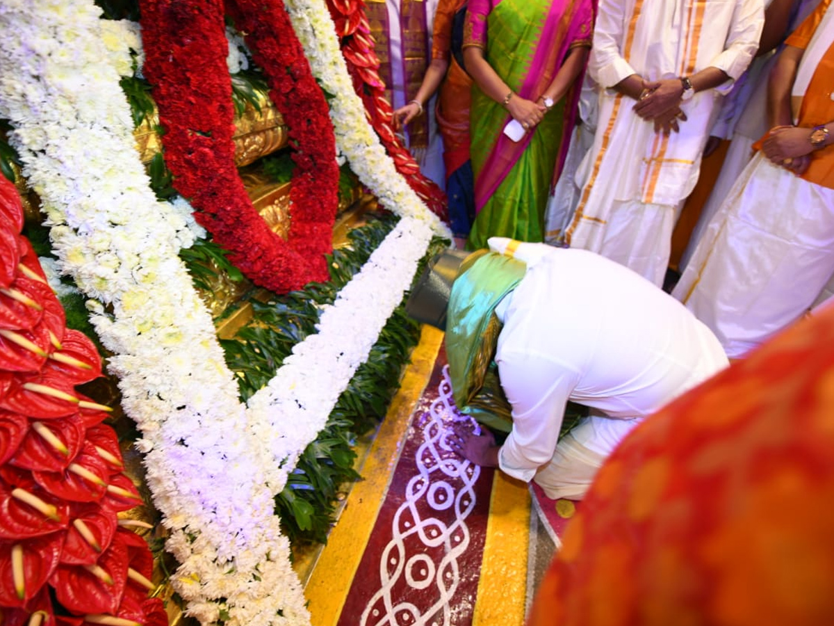 CM YS Jagan Participate Srivari Brahmotsavam At Tirumala - Sakshi14