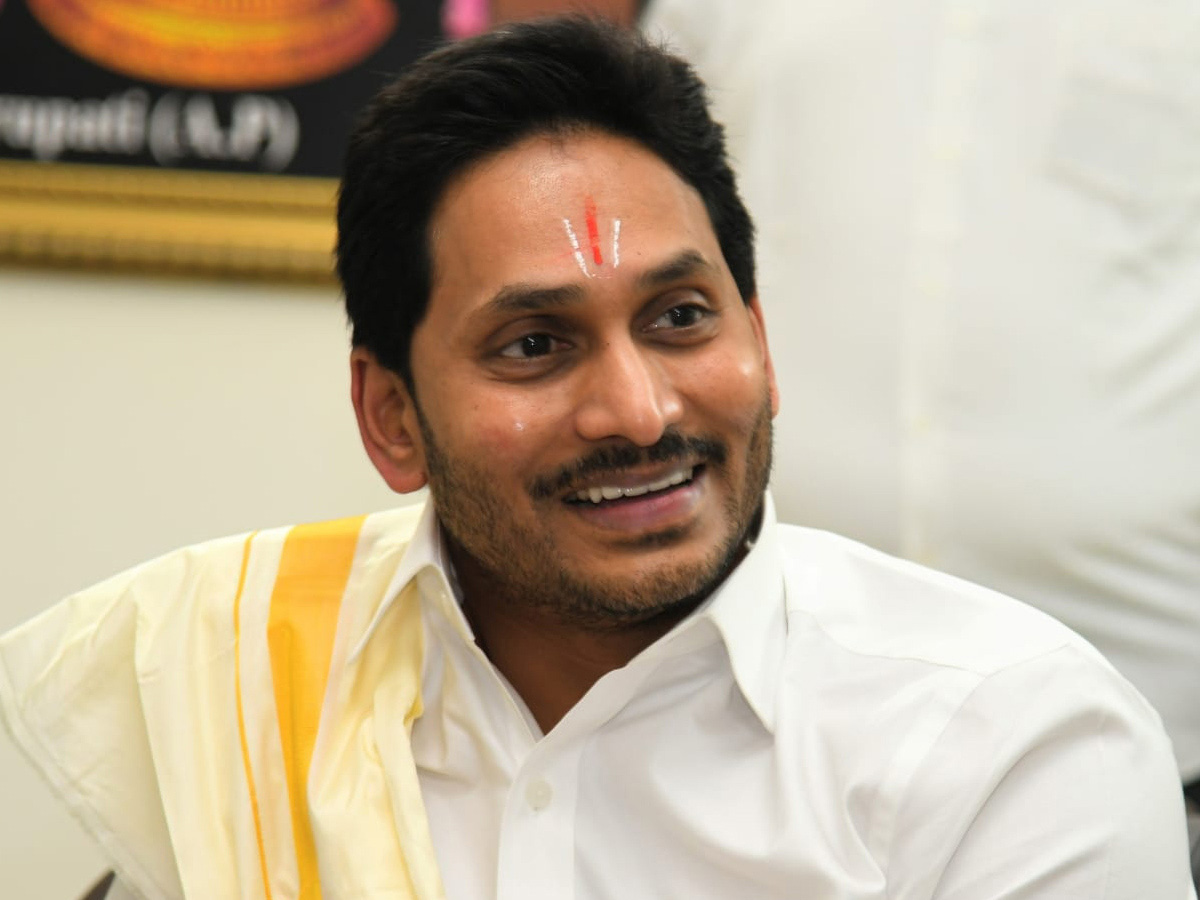 CM YS Jagan Participate Srivari Brahmotsavam At Tirumala - Sakshi39