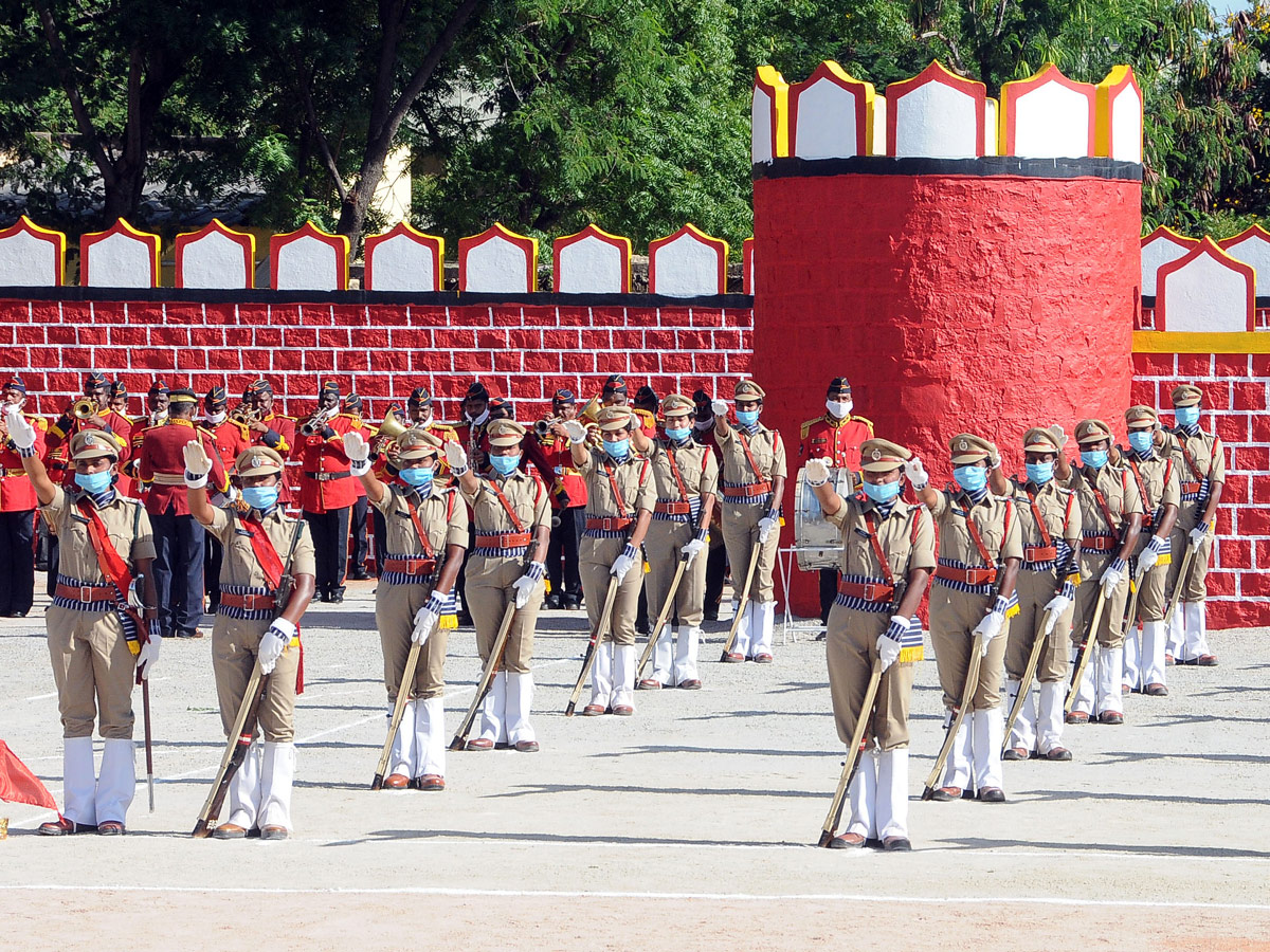 Training SI Parade Reharsal at Anantapuram Photos - Sakshi15