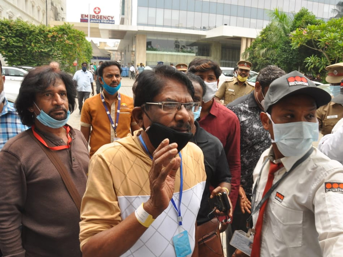 SP Balasubrahmanyam passes away at 74 Photo Gallery - Sakshi5