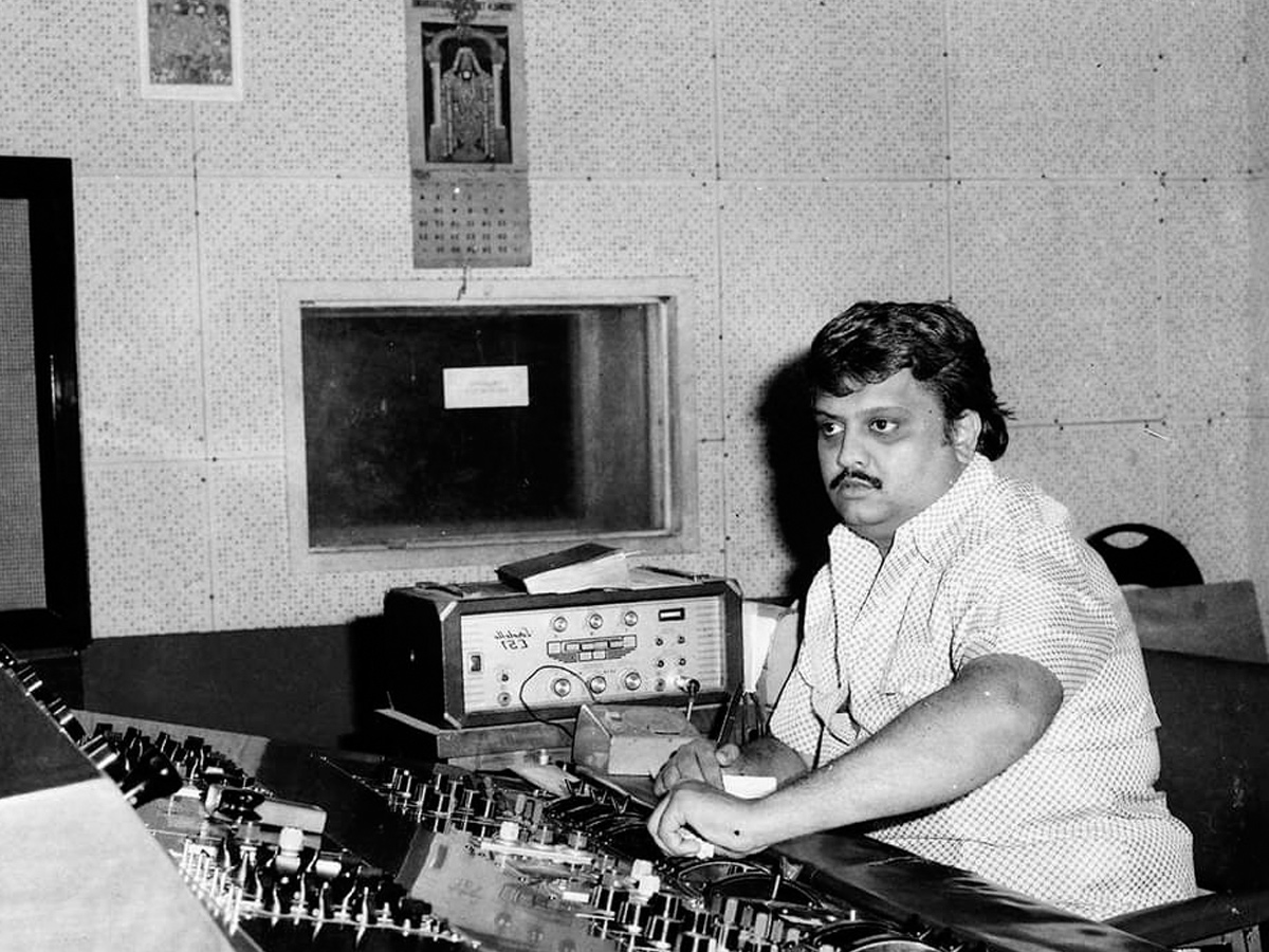 S P Balasubramaniam Rare Photos - Sakshi50