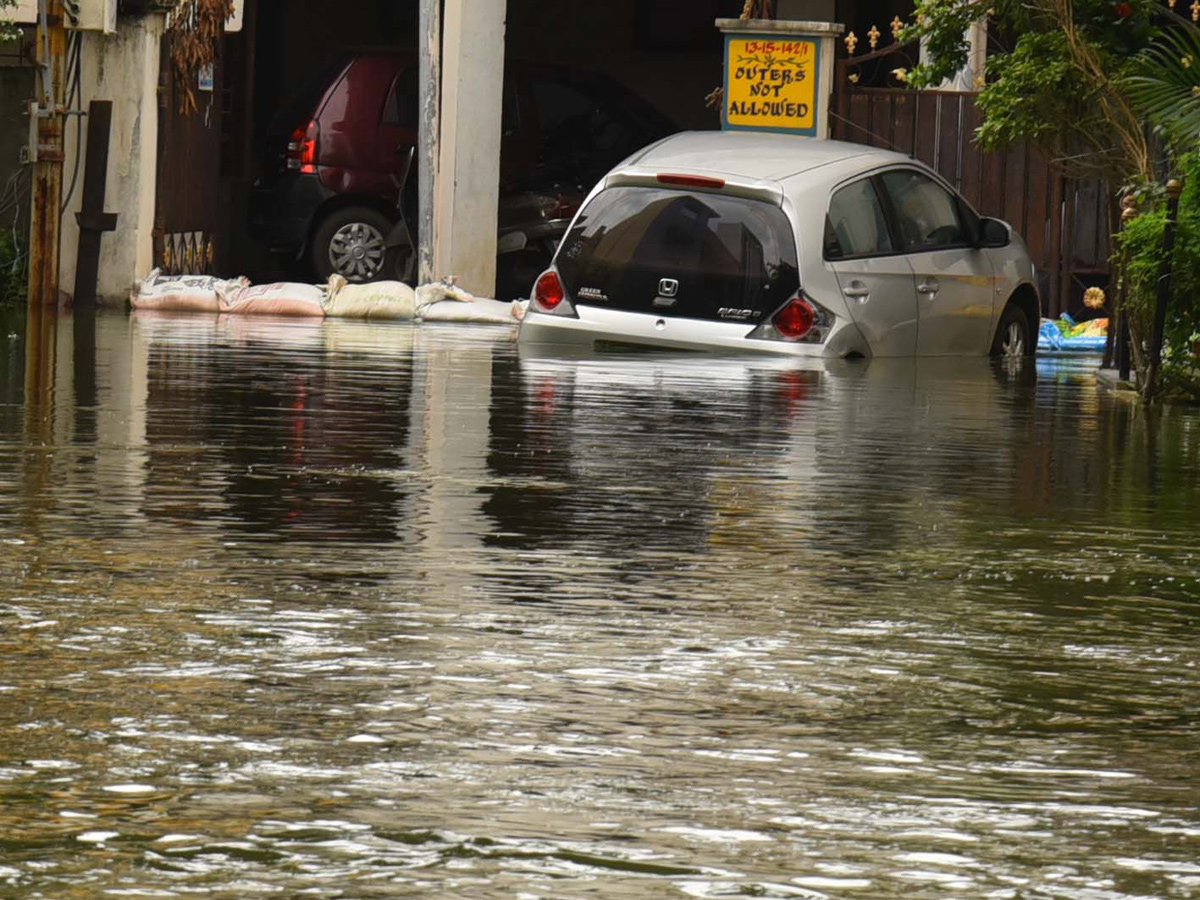 heavy rains in hyderabad Photo Gallery - Sakshi9