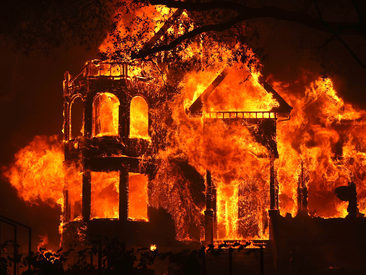 California wildfires erupt in wine country Photo Gallery - Sakshi1