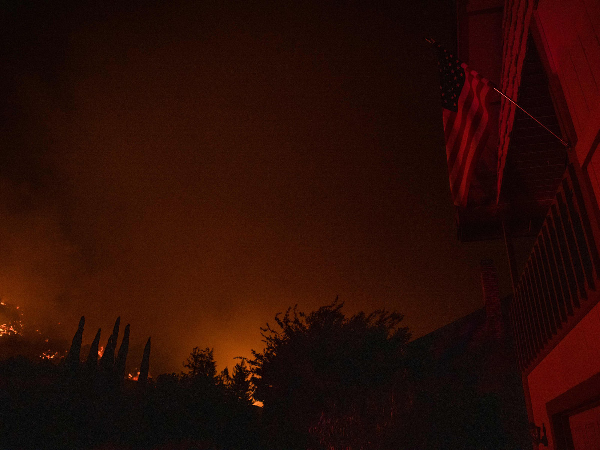 California wildfires erupt in wine country Photo Gallery - Sakshi4