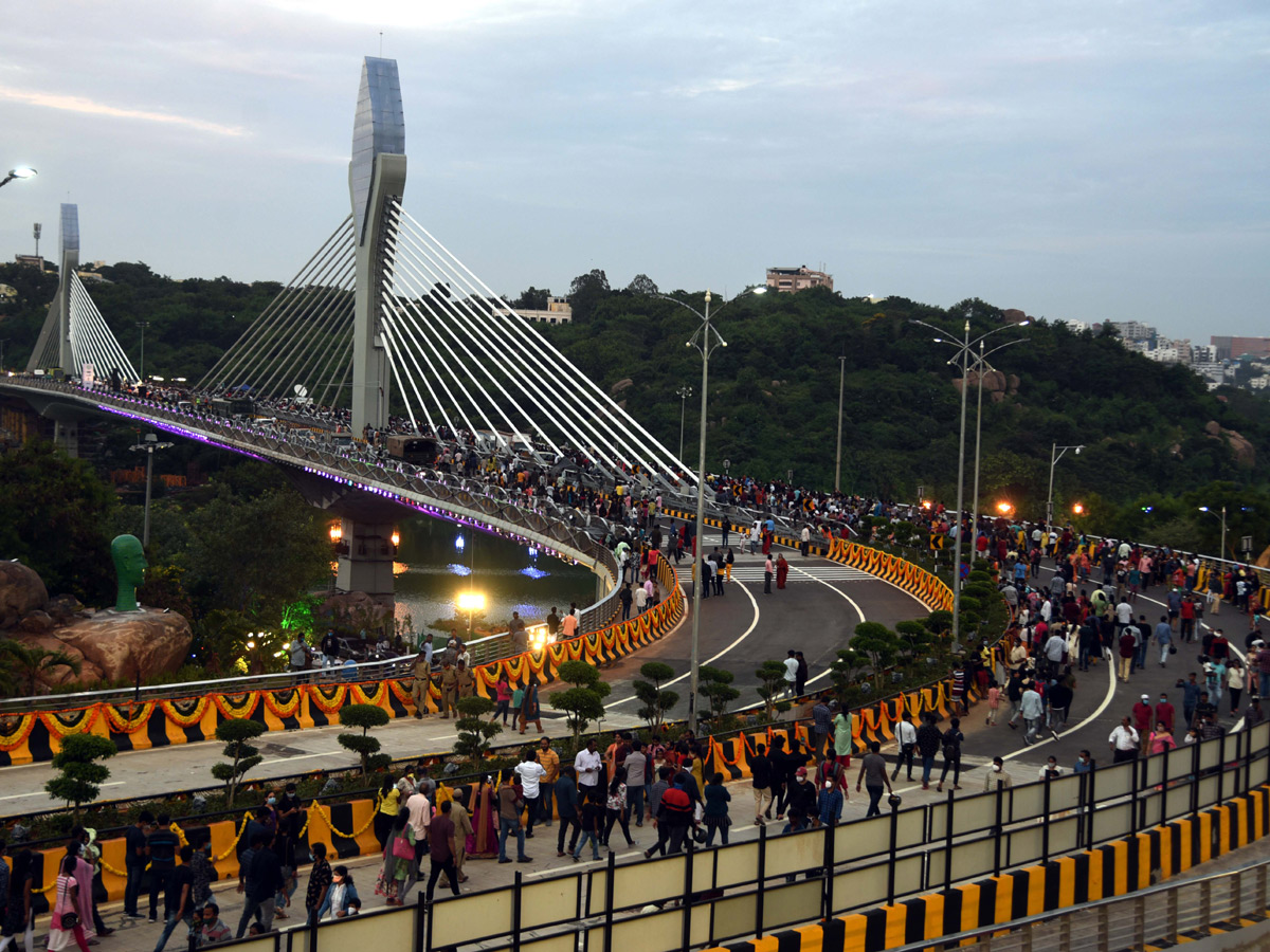 Durgam Cheruvu Bridge Night View Photos - Sakshi9