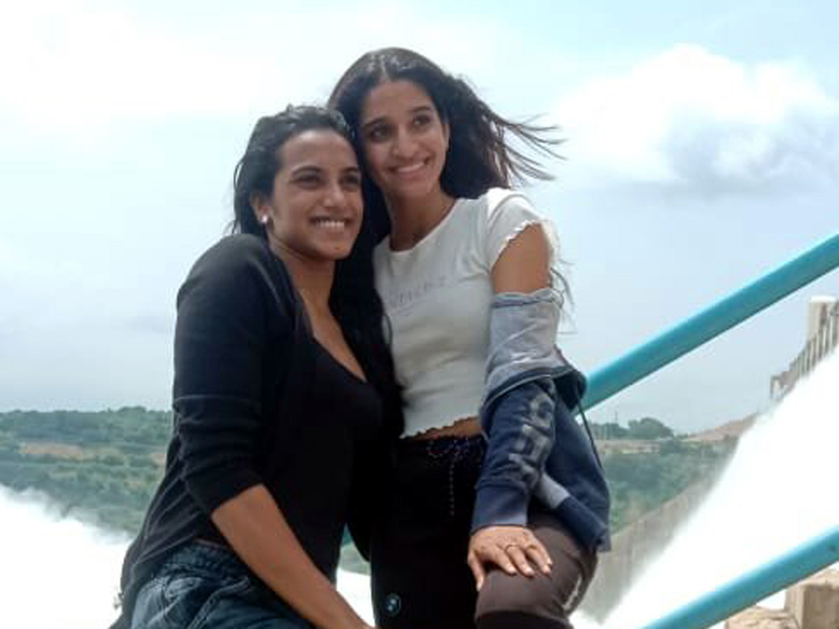 PV Sindhu visits Nagarjuna Sagar with family Photo Gallery - Sakshi6