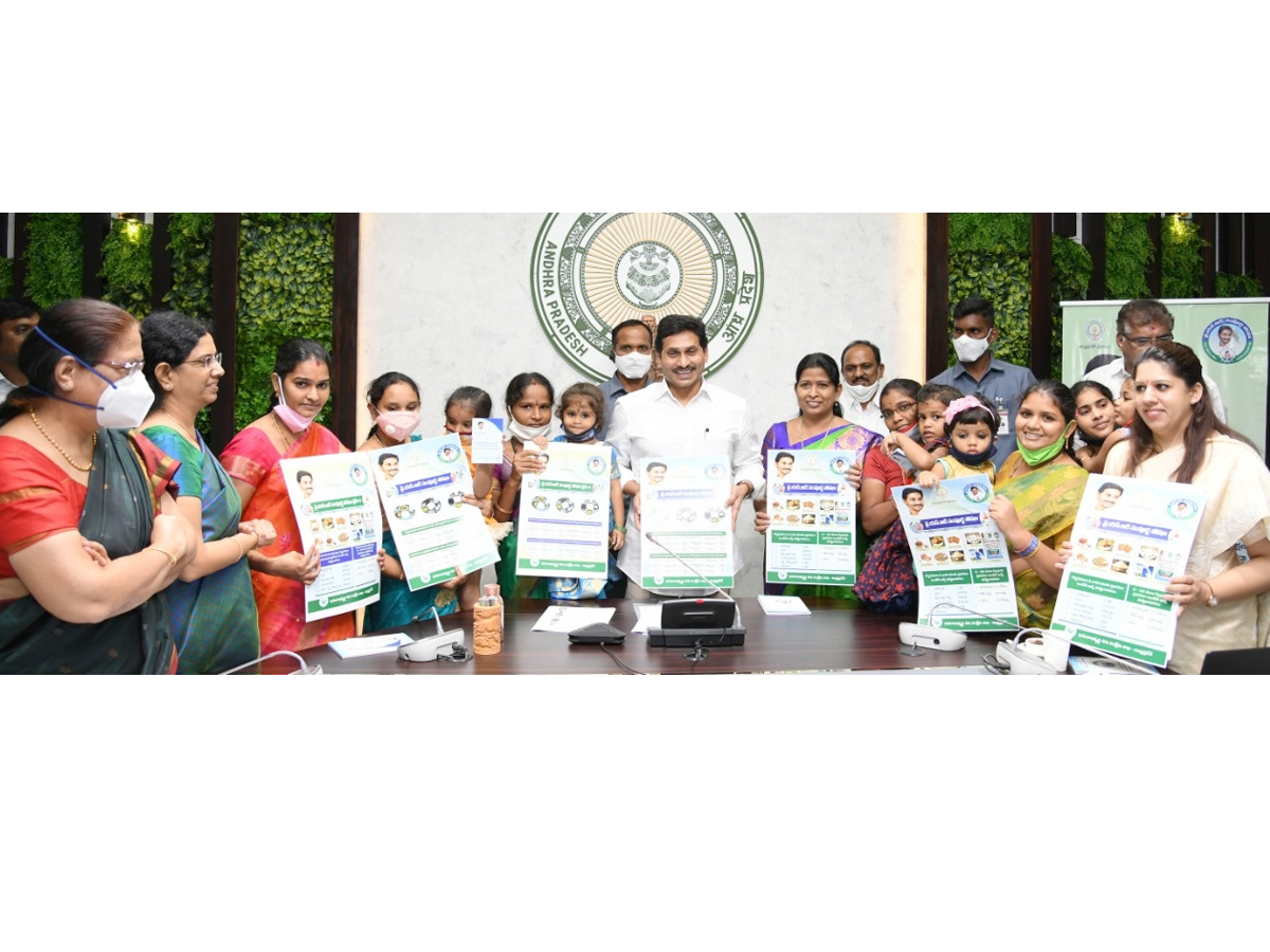 CM YS Jagan‌ Launched YSR Sampurna Poshana Schemes Photo Gallery - Sakshi4