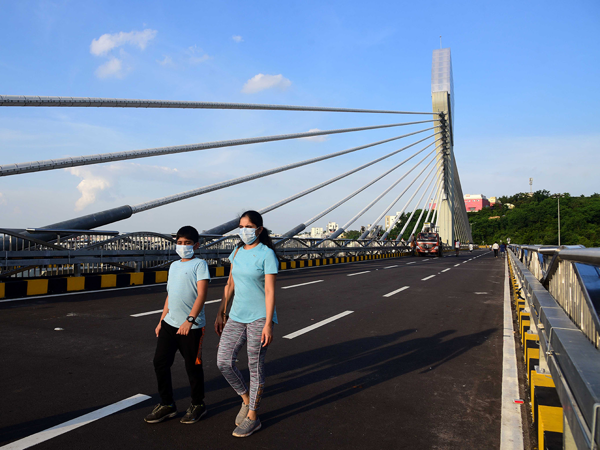 Hyderabad Durgam Cheruvu Cable Bridge Photos - Sakshi12