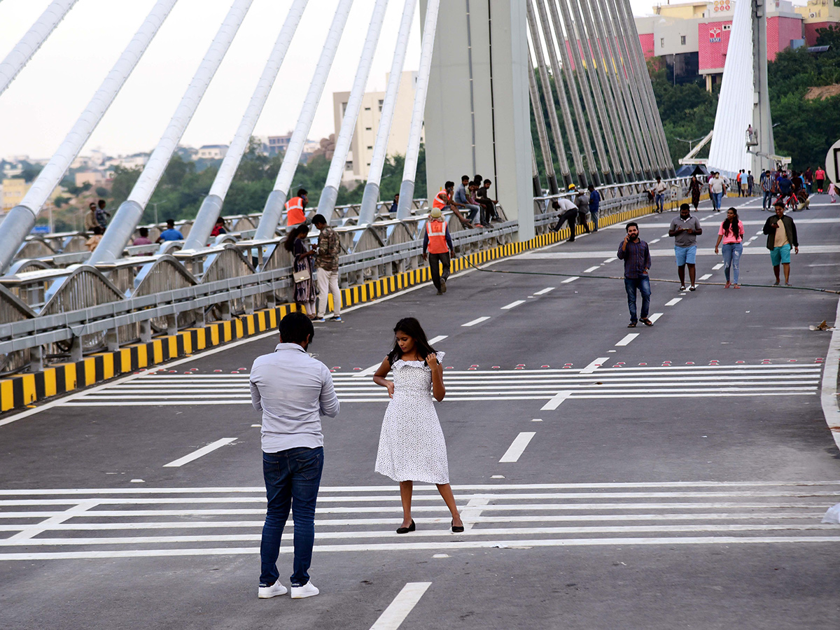 Hyderabad Durgam Cheruvu Cable Bridge Photos - Sakshi2