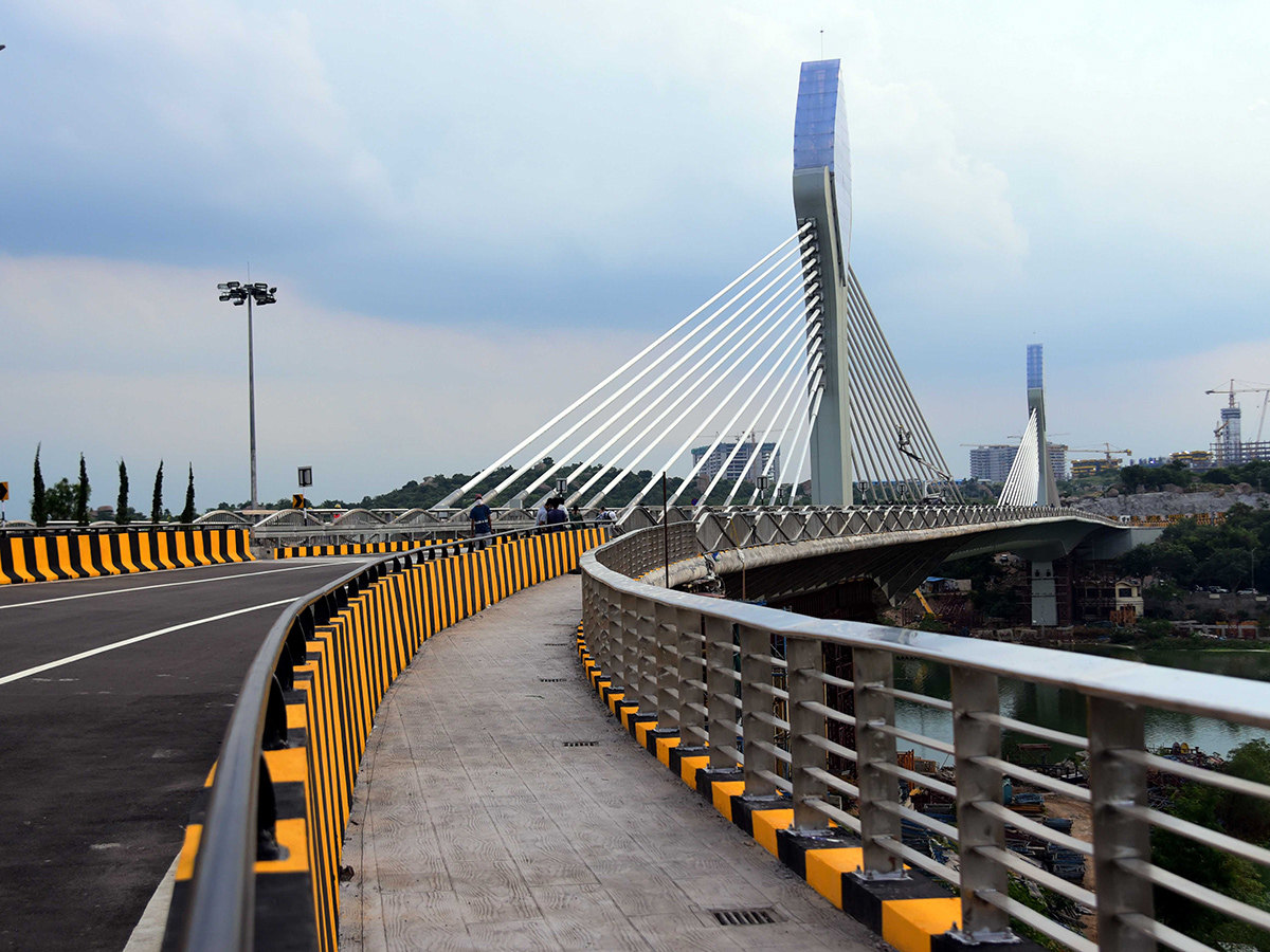 Hyderabad Durgam Cheruvu Cable Bridge Photos - Sakshi4