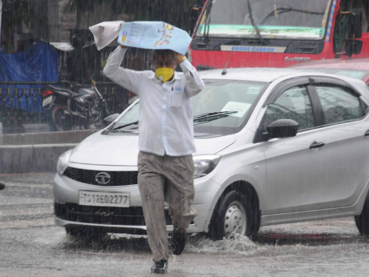 heavy rains in hyderabad - Sakshi30