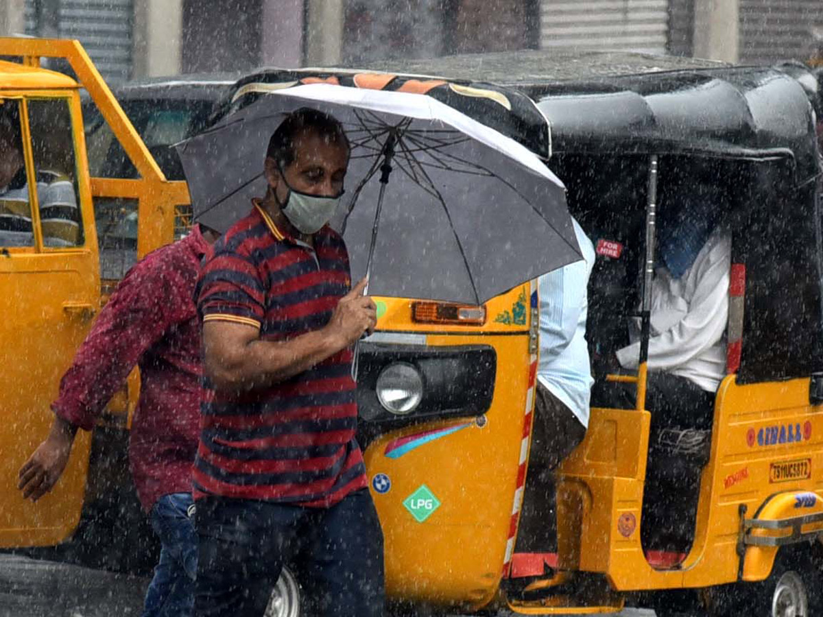 heavy rains in hyderabad - Sakshi7