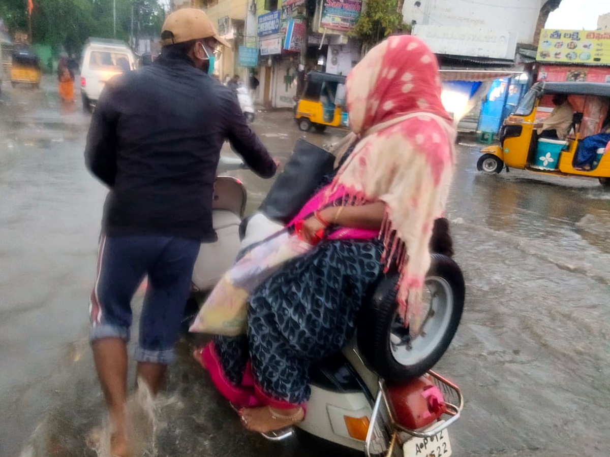 Heavy Rain In Hyderabad - Sakshi7