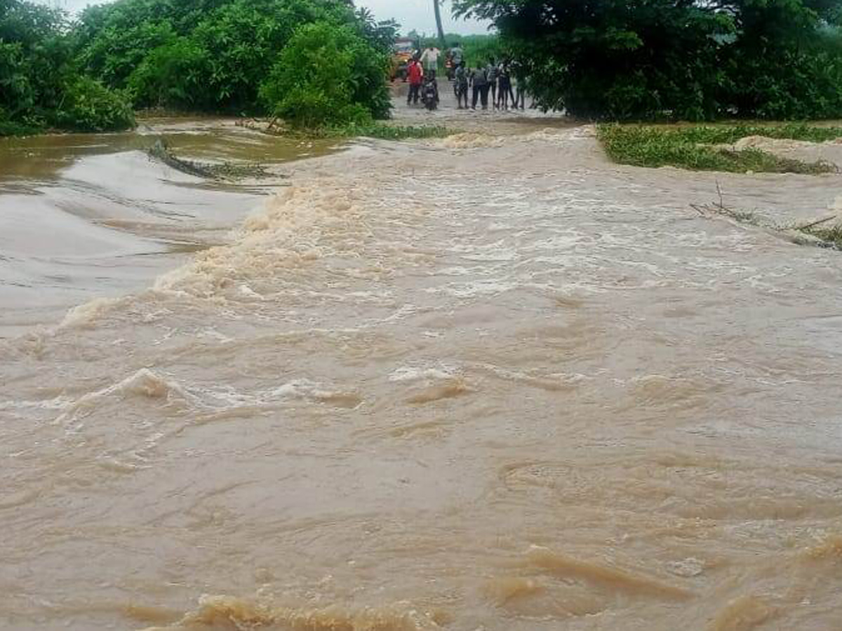 Heavy Rain In Andhra Pradesh Telangana - Sakshi31