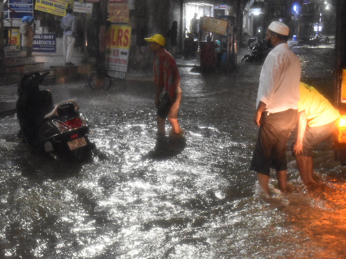 Heavy Rain In Hyderabad - Sakshi21