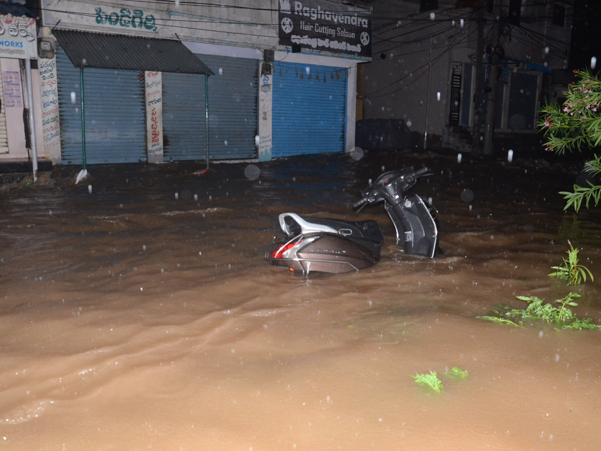 Heavy Rain In Hyderabad - Sakshi25