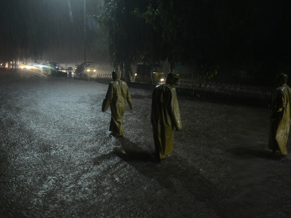 Heavy Rain In Hyderabad - Sakshi37