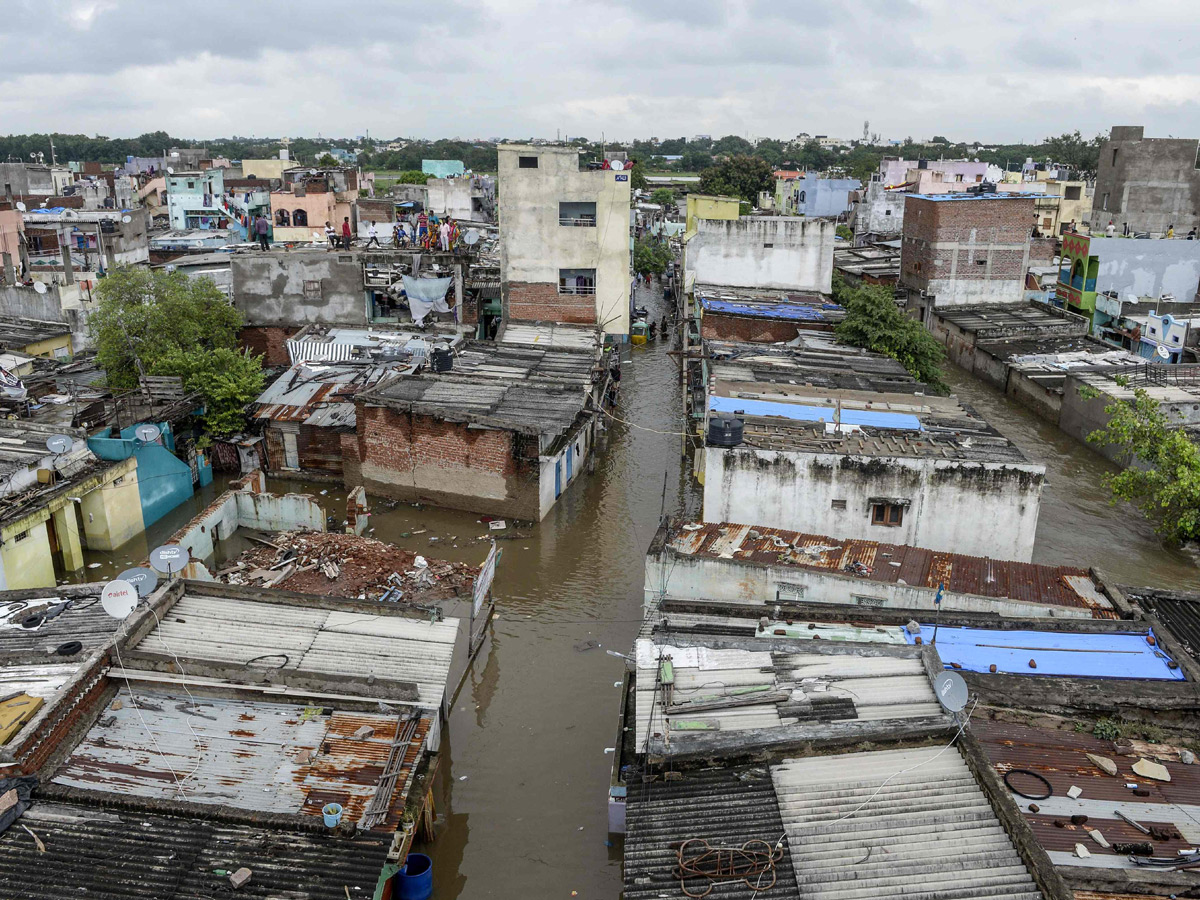 Heavy rains in Hyderabad Photos - Sakshi32