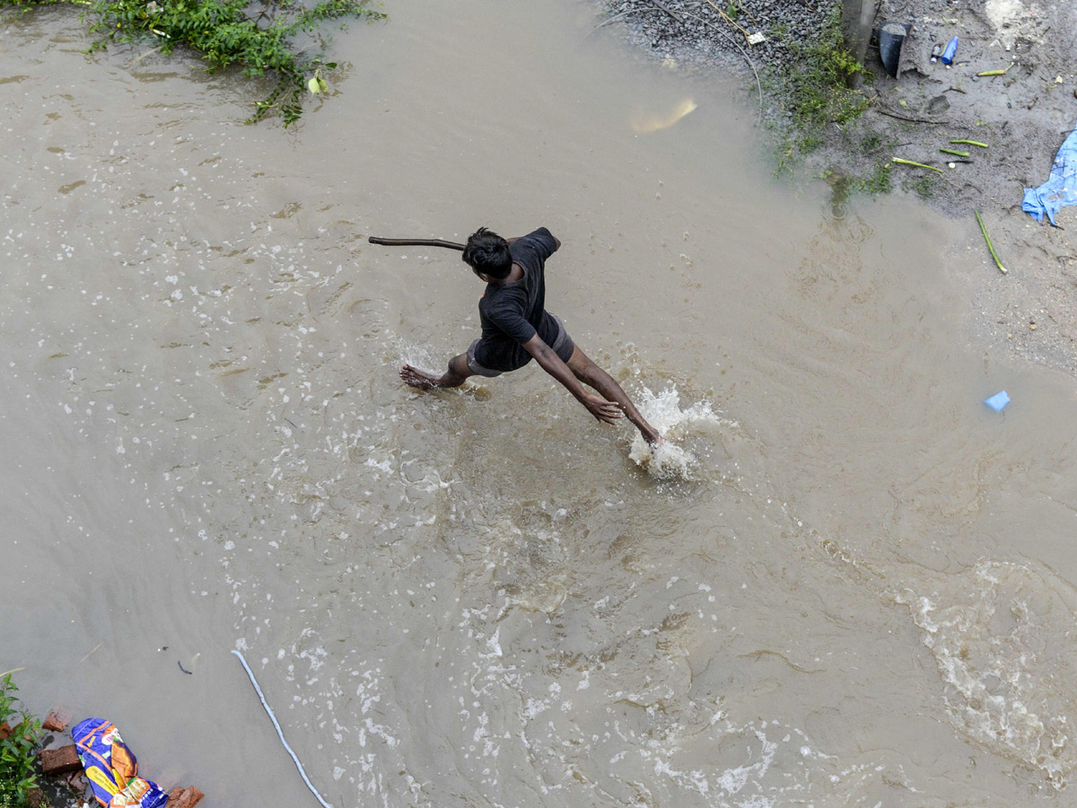 Heavy rains in Hyderabad Photos - Sakshi36