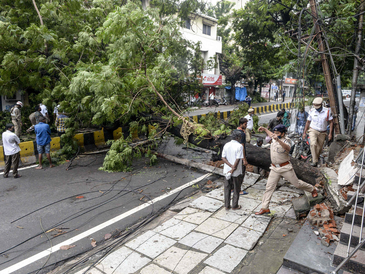 Heavy rains in Hyderabad Photos - Sakshi41