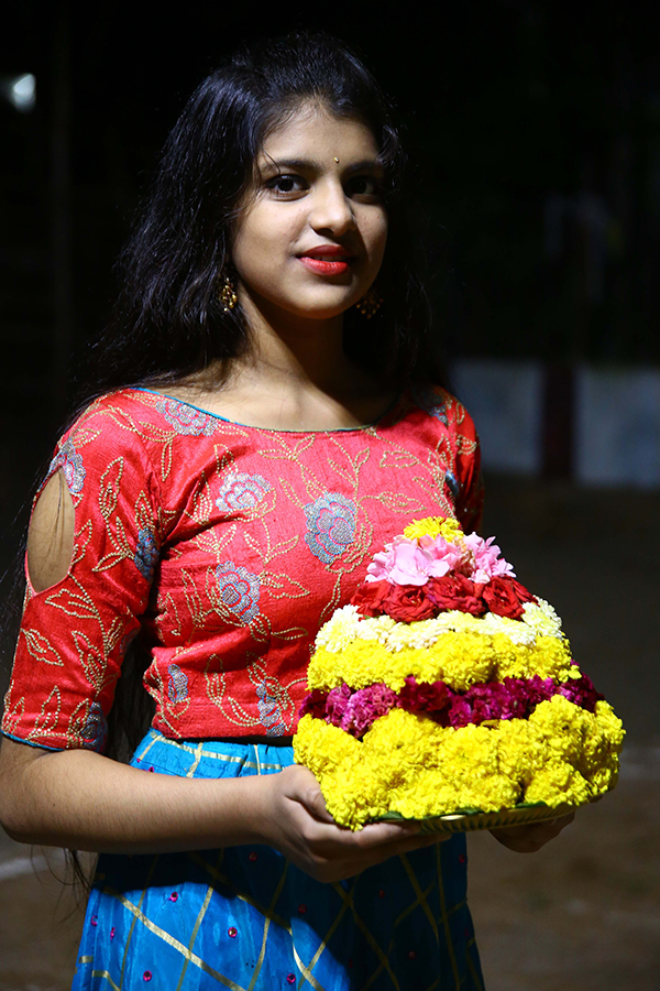 Bathukamma Festival Celebrations Kukatpally Photo Gallery - Sakshi19