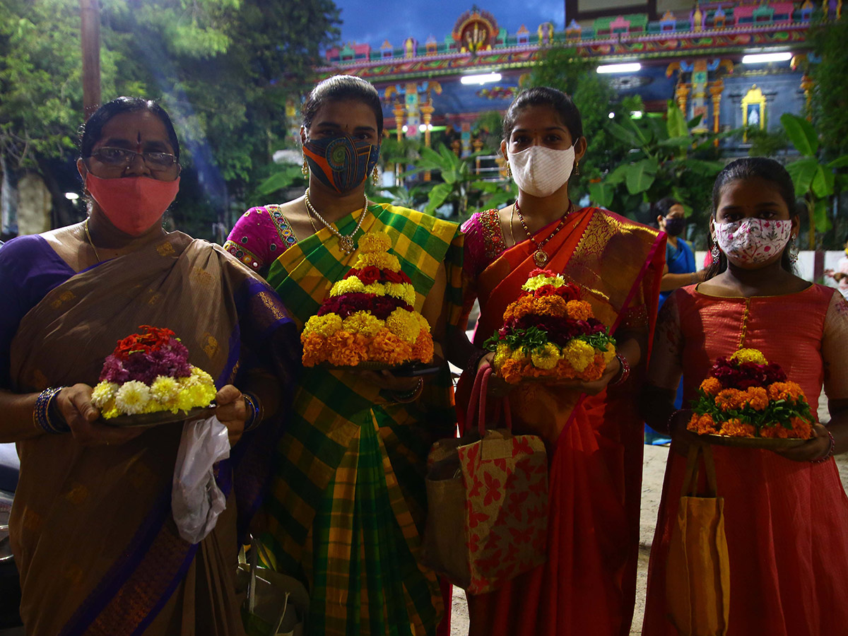 Bathukamma Festival Celebrations Kukatpally Photo Gallery - Sakshi3