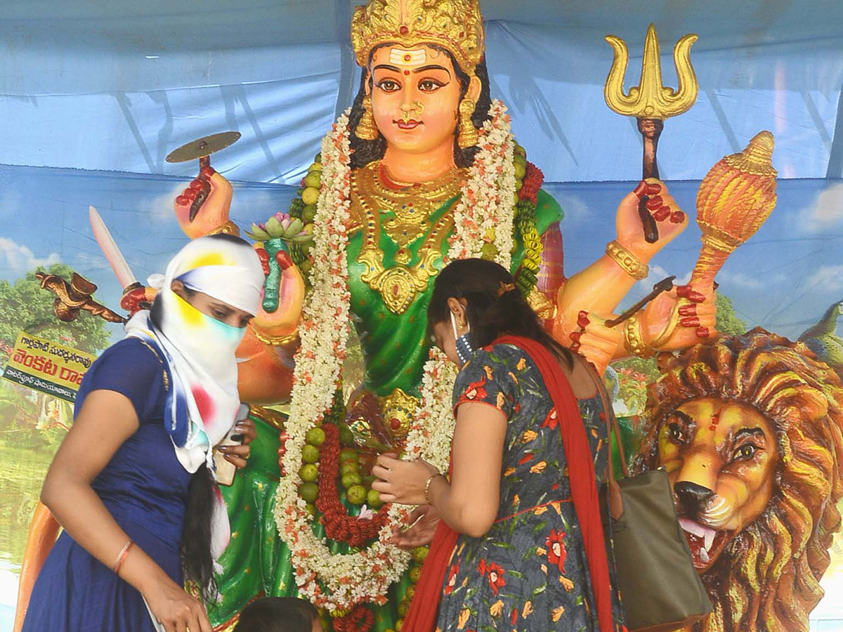 Durga Navaratri 2020 in Kanakadurga Temple Vijayawada Photos - Sakshi15