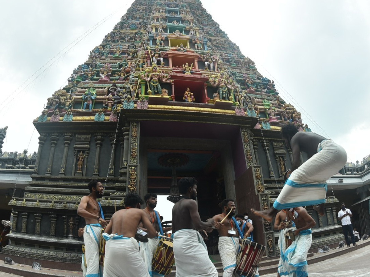 dussehra sharan navaratri festival in indrakiladri - Sakshi28