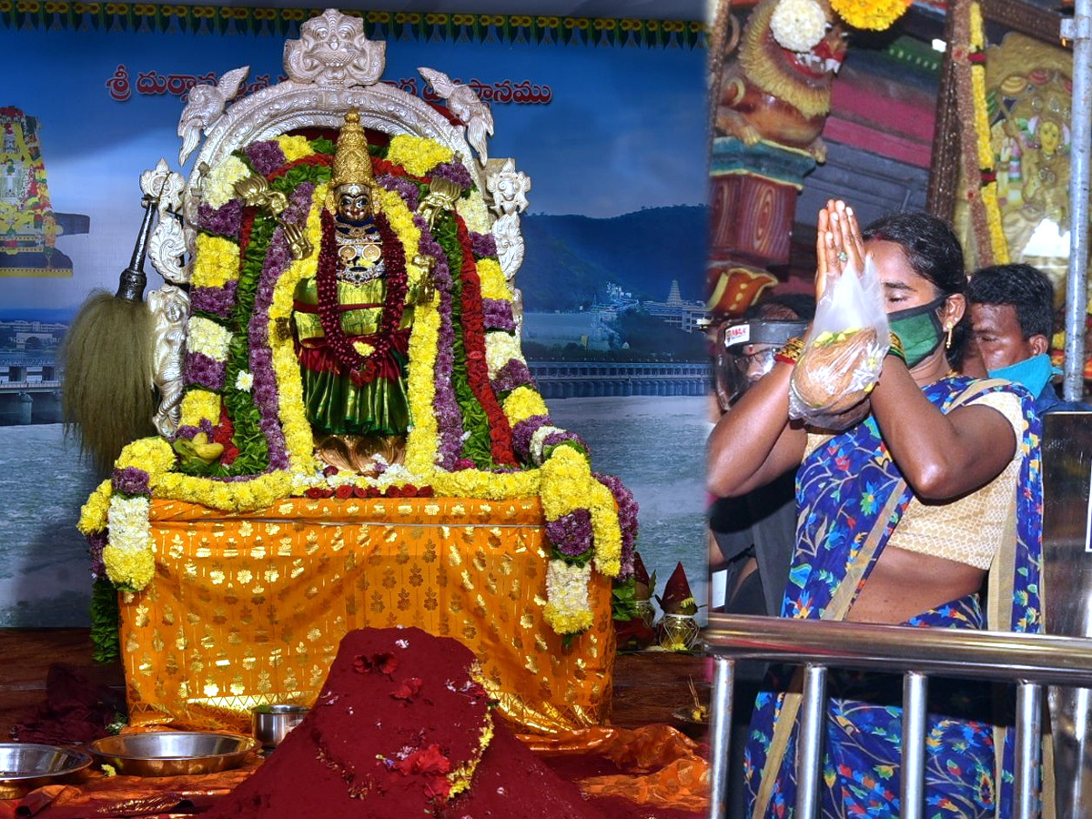 Sri Mahalakshmi Avataram in Vijayawada Kanaka Durga Temple - Sakshi1