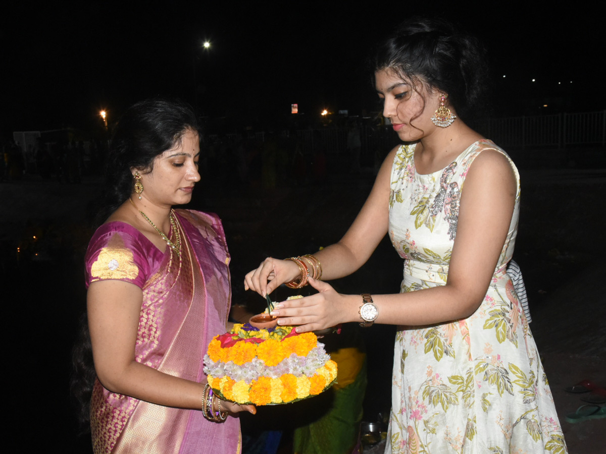 Bathukamma Celebrations 2020 At Telangana Photo Gallery - Sakshi15