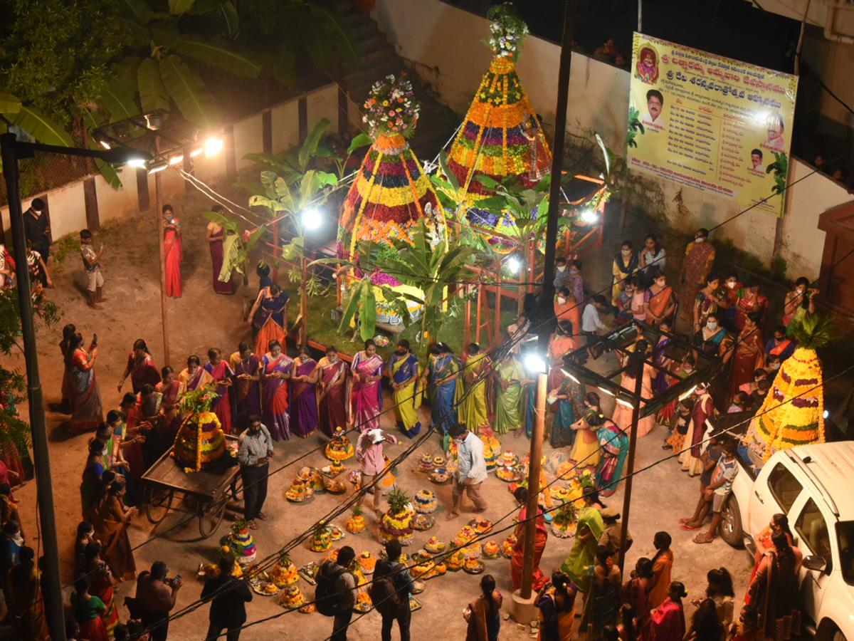 Bathukamma Celebrations 2020 At Telangana Photo Gallery - Sakshi20