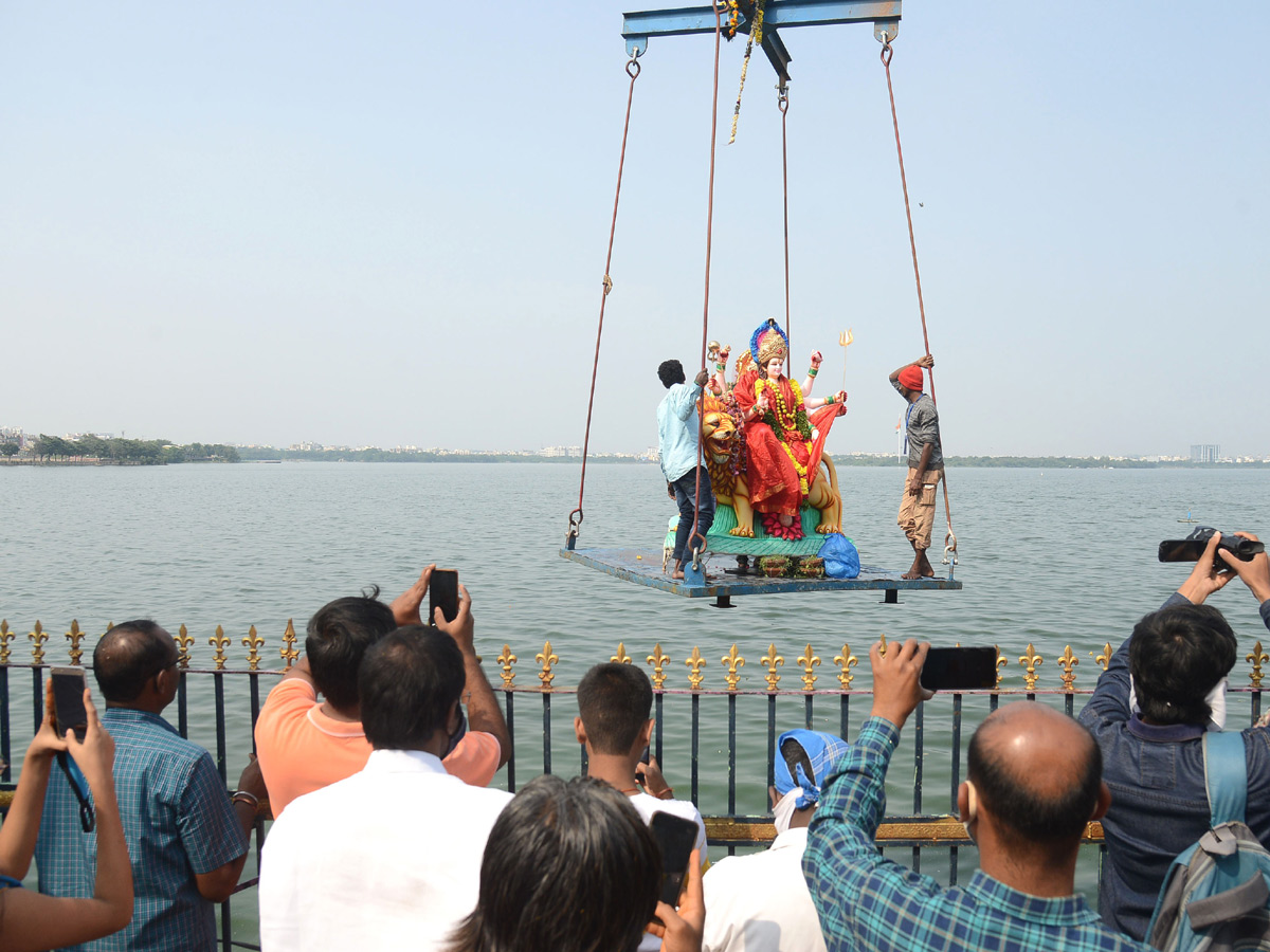 Durga Mata Nimajjanam at Tank bund 2020 Photo Gallery - Sakshi13