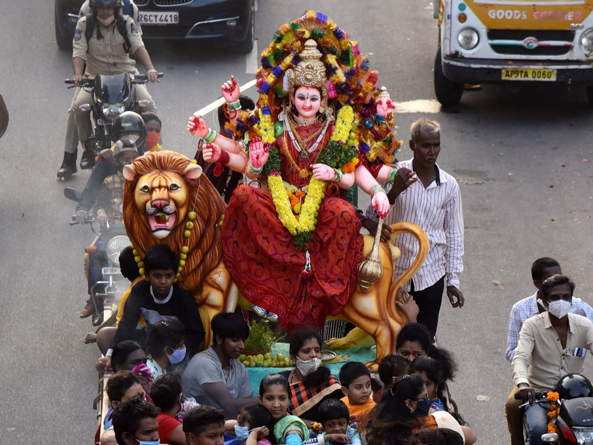 Durga Mata Nimajjanam at Tank bund 2020 Photo Gallery - Sakshi14