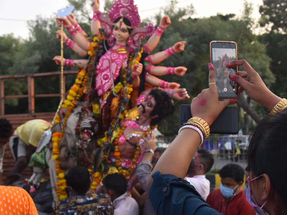 Durga Mata Nimajjanam at Tank bund 2020 Photo Gallery - Sakshi19