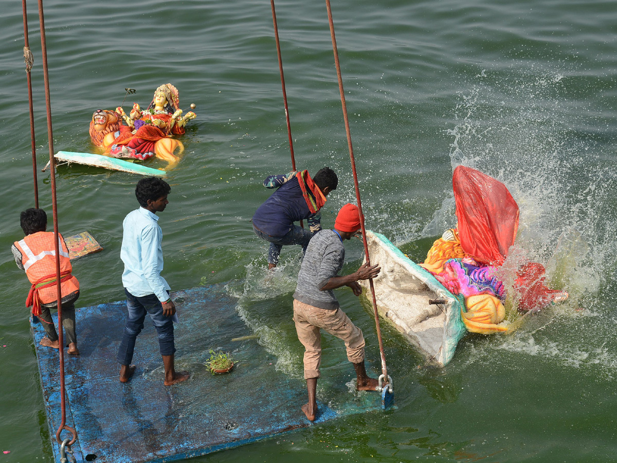 Durga Mata Nimajjanam at Tank bund 2020 Photo Gallery - Sakshi10