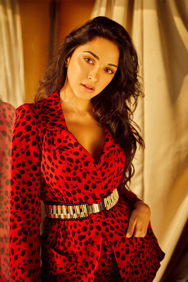 actress kiara advani exclusive photo gallery - Sakshi21