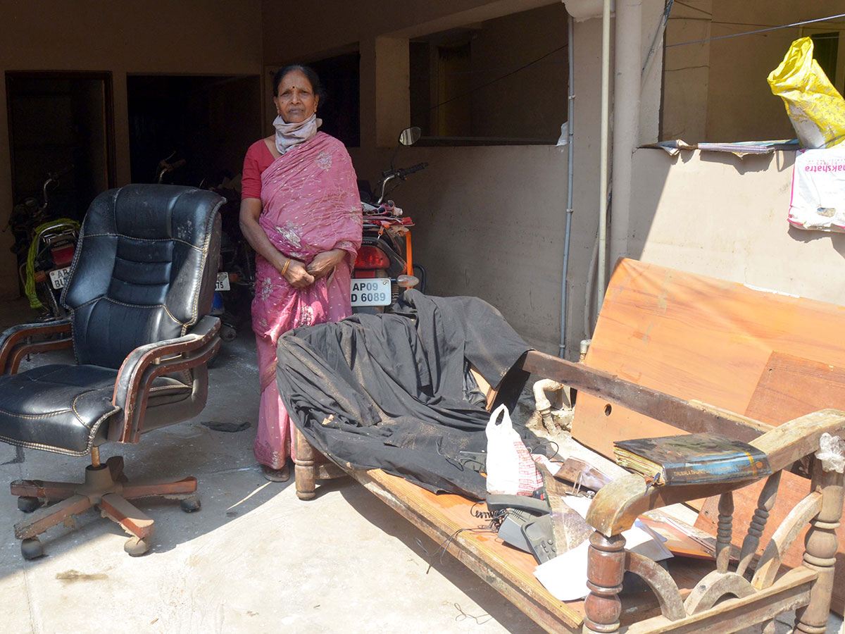 Heavy rains pound Hyderabad photo gallery - Sakshi4