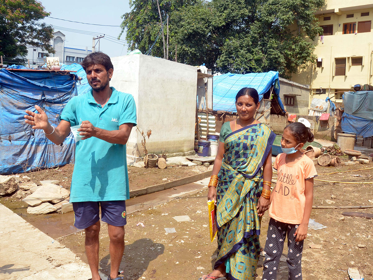 Heavy rains pound Hyderabad photo gallery - Sakshi60