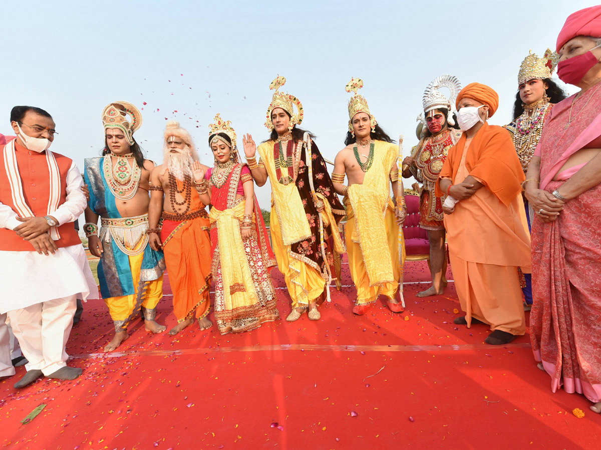 Ayodhya Deepotsav celebrations enter Guinness World Record - Sakshi12