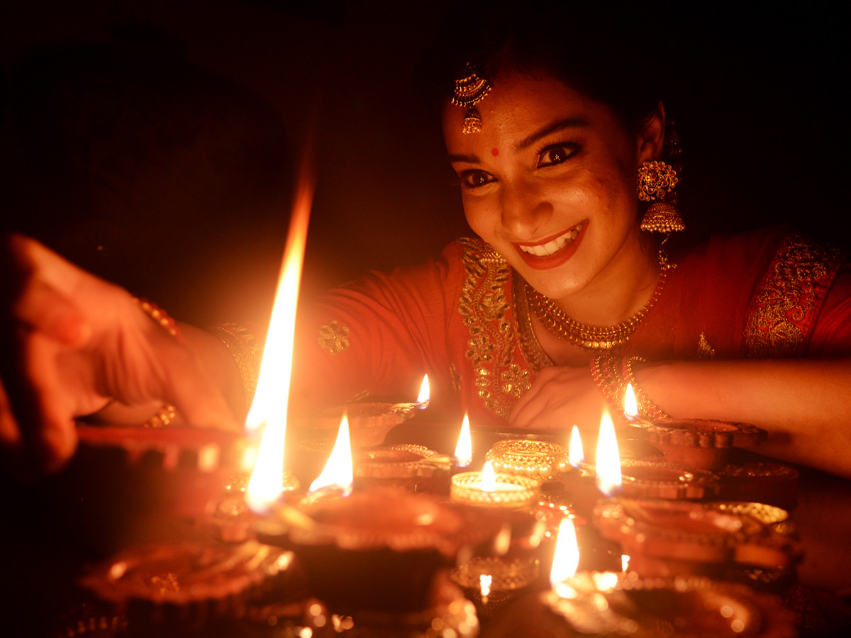 Happy Diwali 2020 Photos - Sakshi5