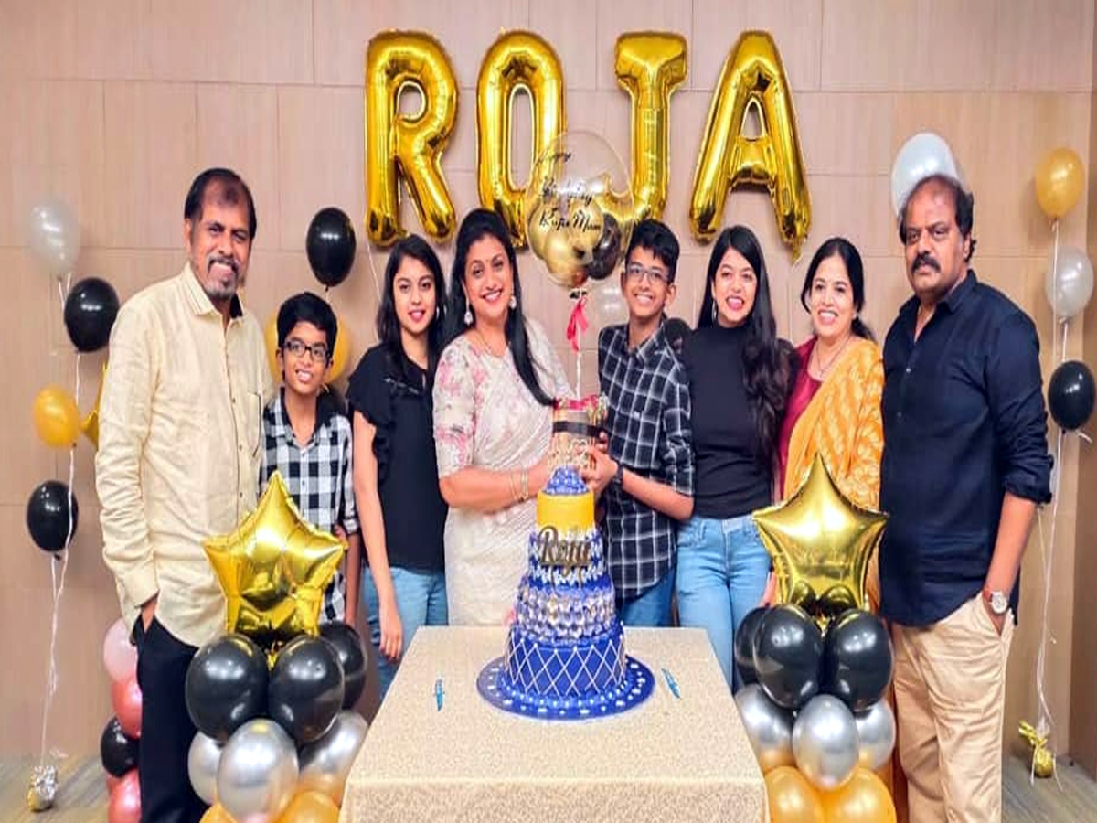 YSRCP MLA RK Roja Birthday Special Photos - Sakshi14