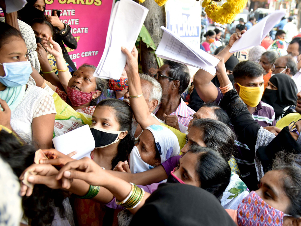 Applying rs10000 Hyderabad Flood Relief Photo Gallery - Sakshi2