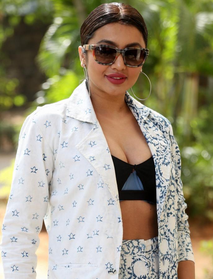 Tejaswi Madivada at Commitment Movie Teaser Launch - Sakshi10