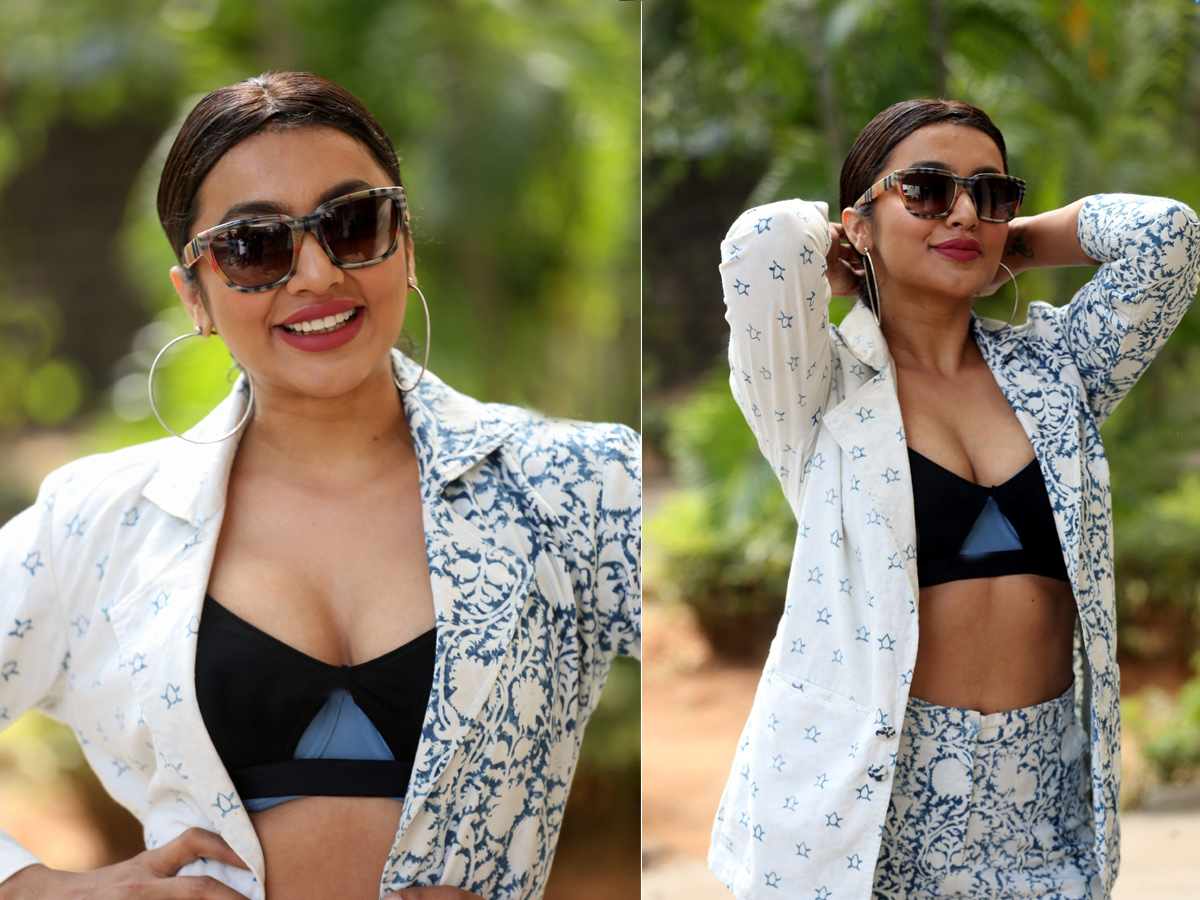 Tejaswi Madivada at Commitment Movie Teaser Launch - Sakshi12