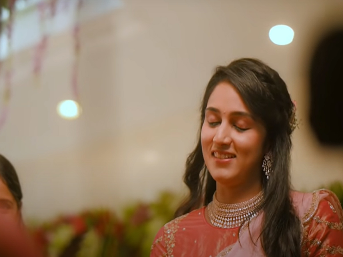 DK Shivakumar Daughter Aishwarya Engagement With Amartya - Sakshi18